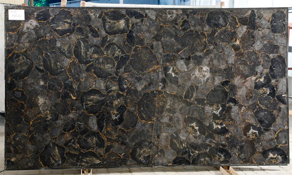 SEMI PRECIOUS STONES